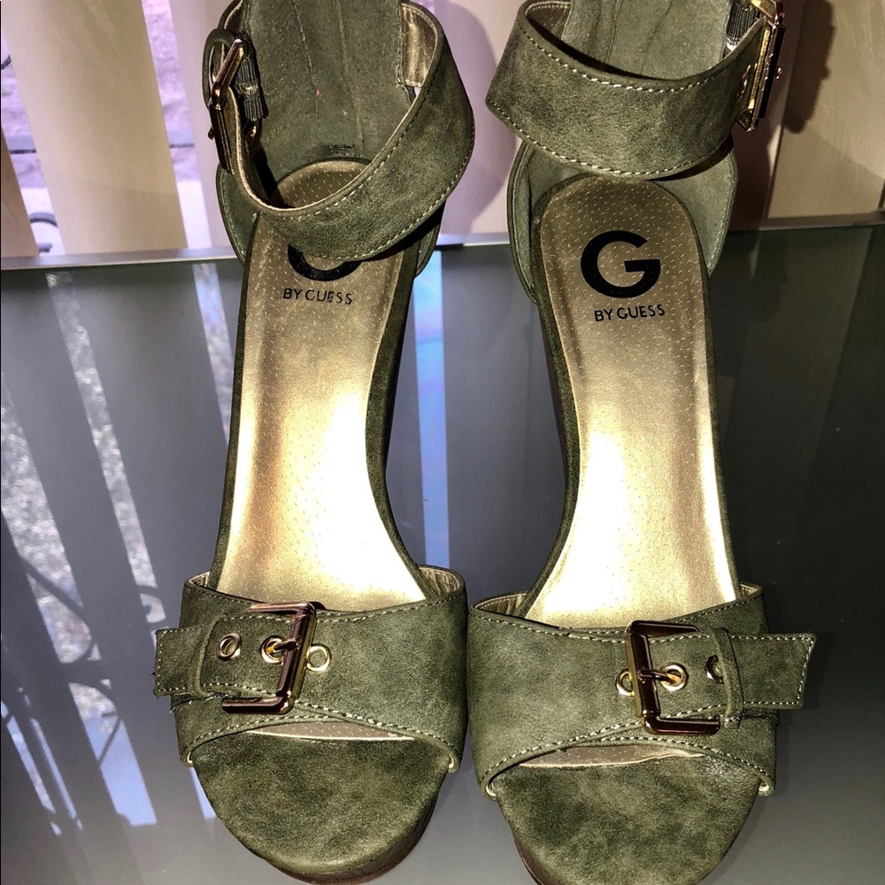 Guess Platform Sandals